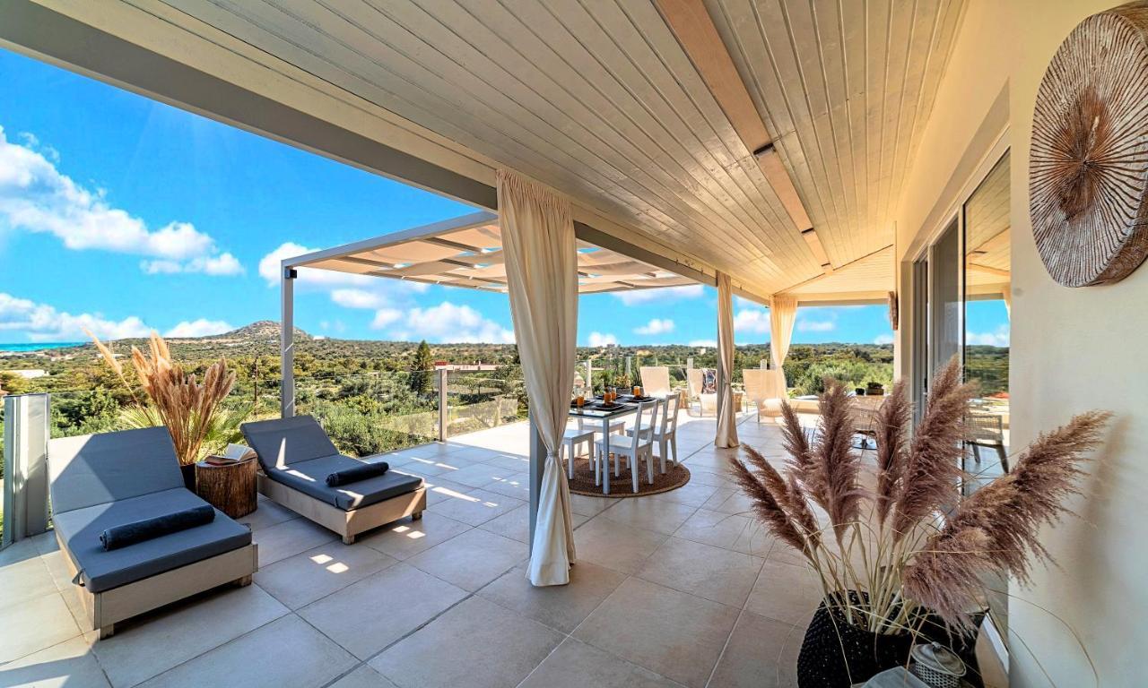 Olive Green Villa Heated Pool アイオス・ニコラオス エクステリア 写真